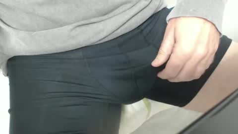 eric100eric100 online show from 04-30-26, 07:31