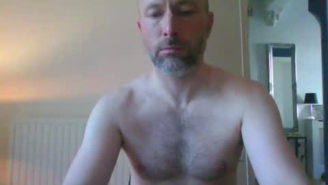 eric334418 online show from 04-24-26, 07:55