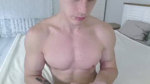 Eric Crush online show from 06-22-26, 04:20