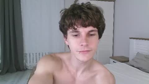 Eric Crush online show from 06-24-26, 04:33