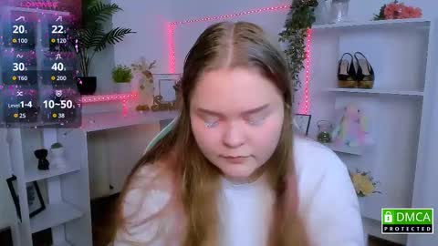 erica_love_ online show from 11-28-25, 07:44