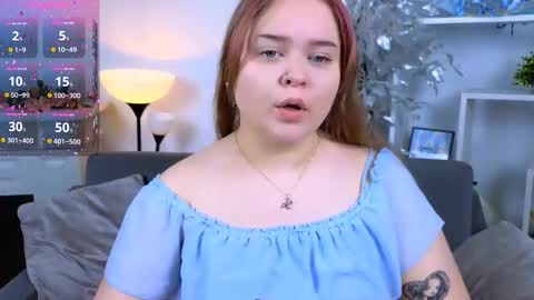 erica_love_ online show from 12-17-25, 06:52