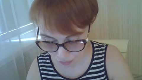Snapshot of erica_lynn chatting on 04-14-26, 01:17 erica_lynn online show from 04-14-26, 01:17