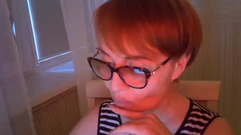 Snapshot of erica_lynn chatting on 04-20-26, 02:20 erica_lynn online show from 04-20-26, 02:20