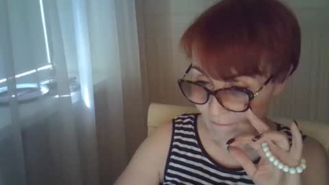 Snapshot of erica_lynn chatting on 05-01-26, 12:43 erica_lynn online show from 05-01-26, 12:43