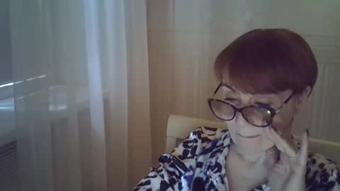 Snapshot of erica_lynn chatting on 05-03-26, 01:17 erica_lynn online show from 05-03-26, 01:17