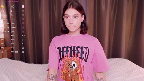 Snapshot of ericaglam chatting on 12-09-24, 11:15 Erica online show from 12-09-24, 11:15