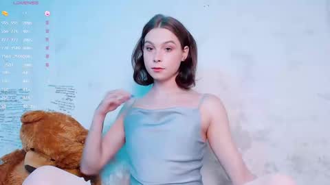 Snapshot of ericaglam chatting on 02-03-25, 11:15 Erica online show from 02-03-25, 11:15