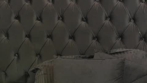 Erica online show from 02-21-25, 07:54