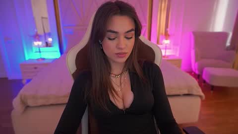 Erica online show from 02-10-26, 07:56