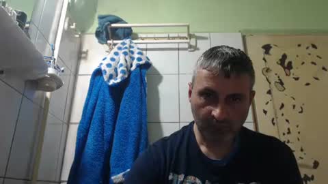 Snapshot of ericboy32 chatting on 03-12-25, 10:39 eric online show from 03-12-25, 10:39