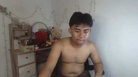 Snapshot of erick_cummer30 chatting on 04-14-26, 05:57 erick_cummer30 online show from 04-14-26, 05:57