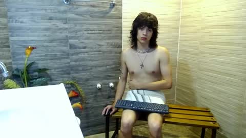 erick_ferrer online show from 04-24-26, 11:18