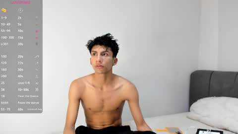 Snapshot of erick_velveth chatting on 06-15-26, 04:47 erick online show from 06-15-26, 04:47