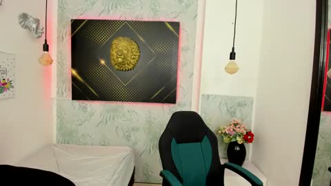   online show from 01-31-25, 10:10