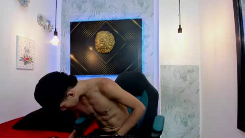   online show from 02-07-25, 08:11