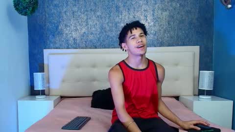   online show from 09-25-25, 03:10