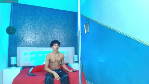   online show from 11-06-25, 04:24