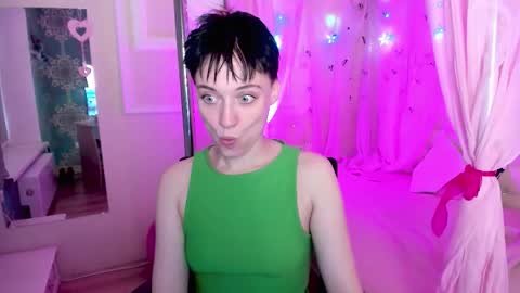 Ericka online show from 11-12-25, 07:20