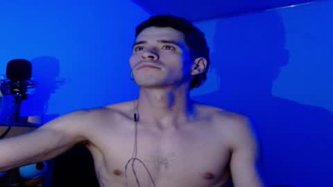 erikk 565 online show from 01-08-26, 07:43