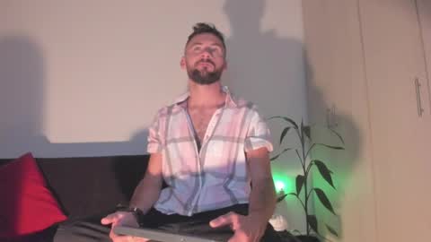 erickpritz_xh online show from 04-09-26, 02:22