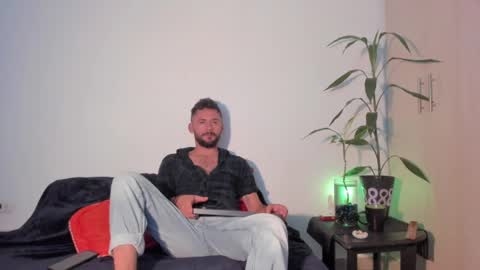 erickpritz_xh online show from 04-11-26, 01:54