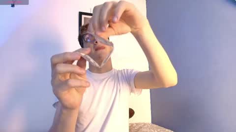 I am Erik online show from 05-08-26, 08:58