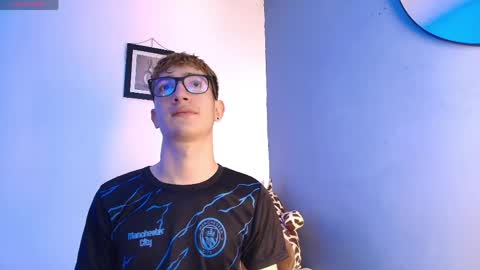 I am Erik online show from 05-10-26, 07:41