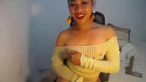 erika_madrigal online show from 01-02-25, 08:49