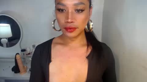 erika_madrigal online show from 09-24-25, 09:40