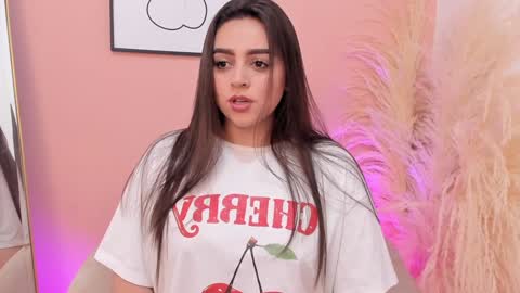 Erika Mendez online show from 01-28-25, 08:04