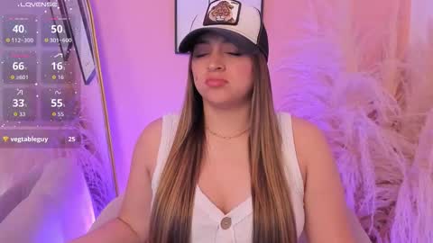 Erika Mendez online show from 11-24-25, 08:19