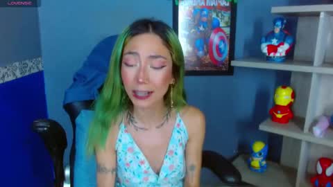 E R I K A - SAGITARIO..... online show from 11-27-25, 01:29