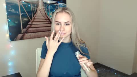 Erika online show from 01-09-25, 03:44