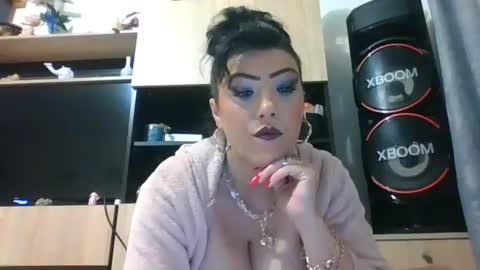 Snapshot of erikaguapa1989 chatting on 05-18-26, 02:18 erikaguapa1989 online show from 05-18-26, 02:18