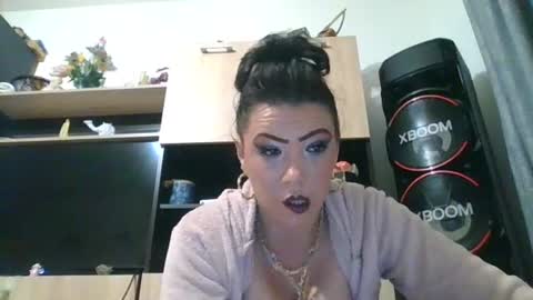 erikaguapa1989 online show from 06-16-26, 01:41