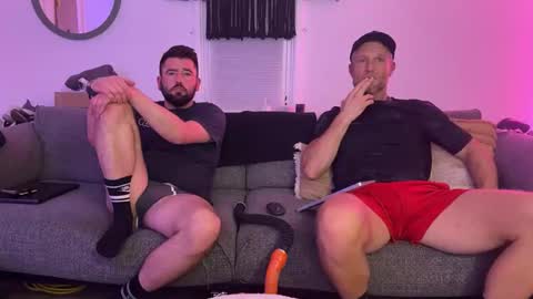 Snapshot of erikjock19 chatting on 03-04-26, 04:51 BiSwimmerBro Erik online show from 03-04-26, 04:51