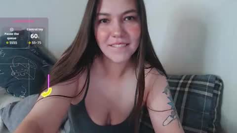 Snapshot of erin_love_ chatting on 07-18-26, 06:50 Erin online show from 07-18-26, 06:50