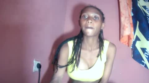 erinah05 online show from 08-09-26, 06:35
