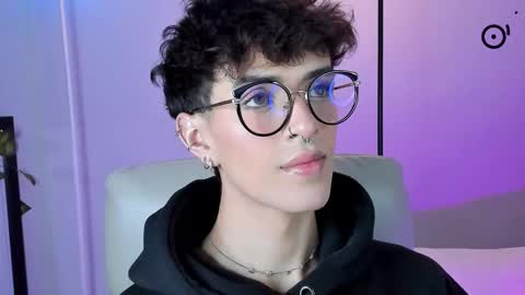   online show from 11-14-25, 02:54