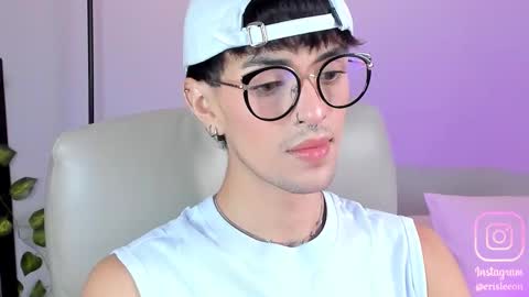   online show from 11-28-25, 07:49