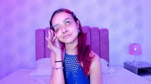 Snapshot of erizdarkveyl chatting on 06-16-26, 04:04 erizdarkveyl online show from 06-16-26, 04:04
