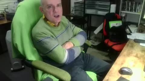 ernello online show from 10-04-25, 08:40