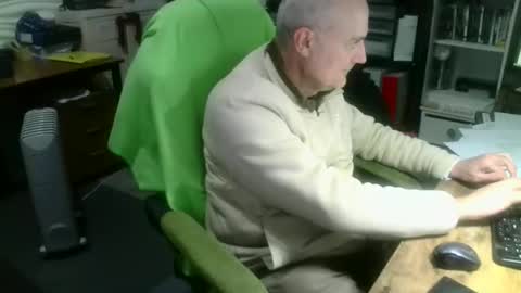 ernello online show from 10-10-25, 12:59