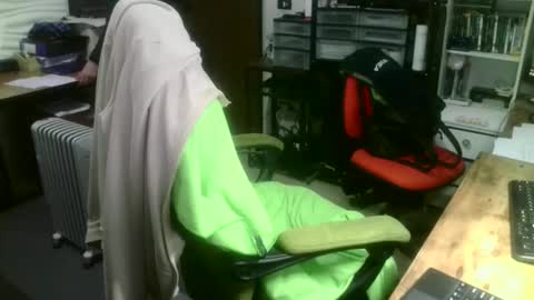 ernello online show from 11-24-25, 10:53