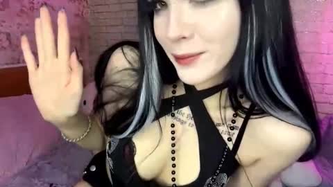 Nina online show from 02-19-26, 11:06