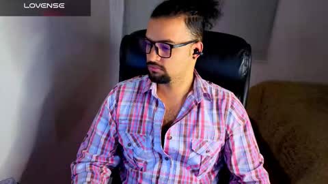 ernesto rodriguez 82 online show from 02-21-26, 04:57