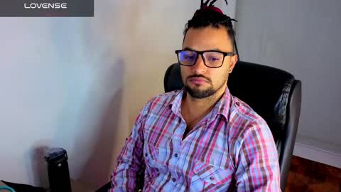 ernesto rodriguez 82 online show from 04-01-26, 02:34