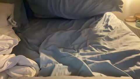 erock9871 online show from 12-06-24, 08:15