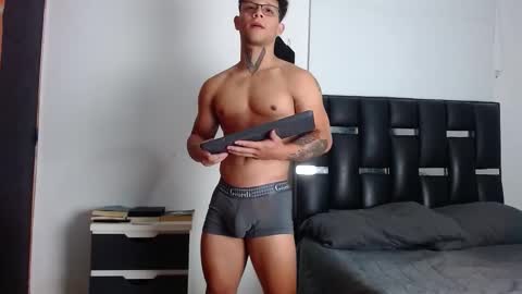 Eros online show from 01-09-26, 05:37